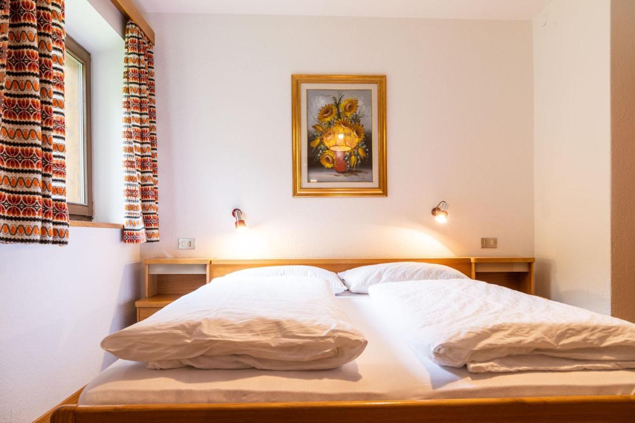 Bed and Breakfast Garni Juri à La Villa  Extérieur photo